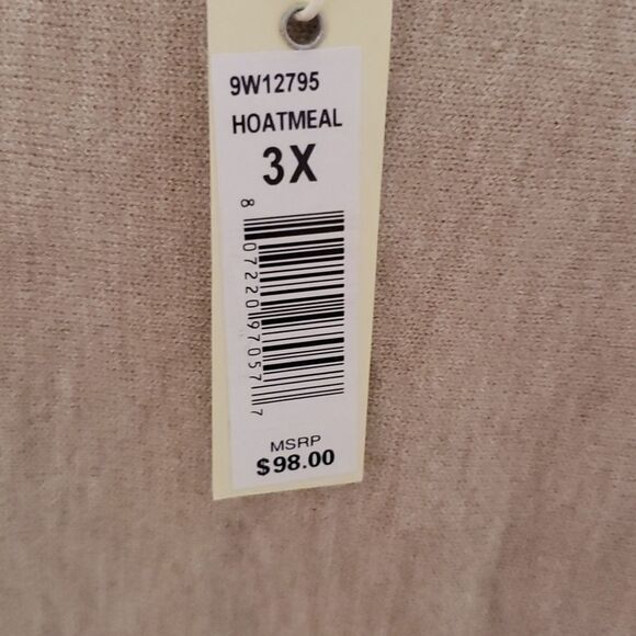 *Today only* Max Studio 3/4 sleeve Ruched Sweater sz 3x 20-22 NWT - Picture 7 of 9